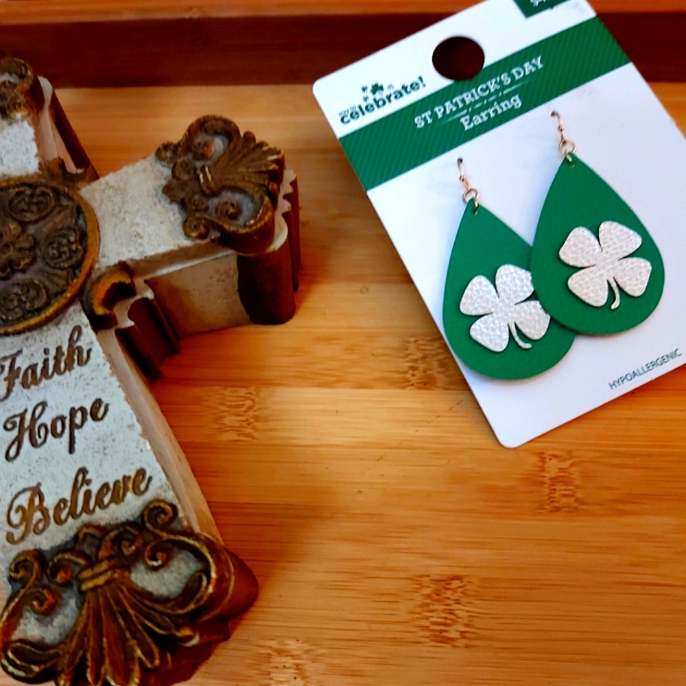 St. Patrick's Day Earrings